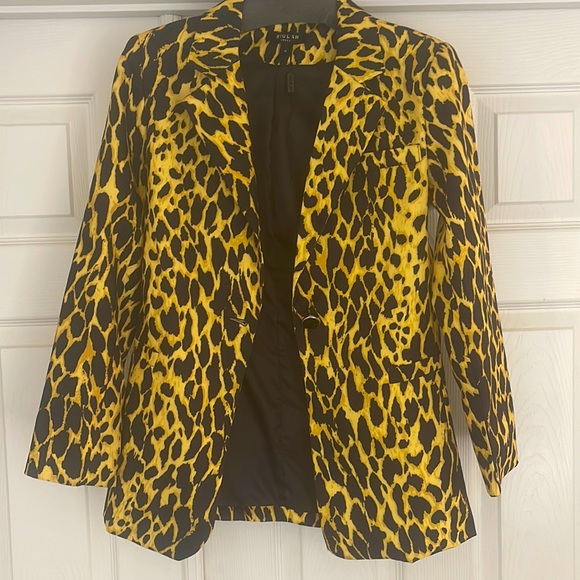 Jackets & Blazers - Fierce Leopard Blazer